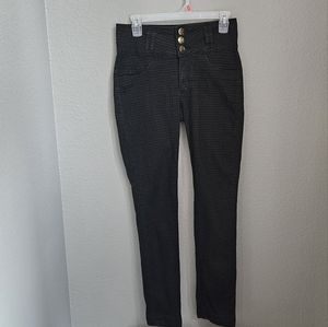 Braziluan Darkwash Denim High-Rise Jeans Small Checkered Pattern Small